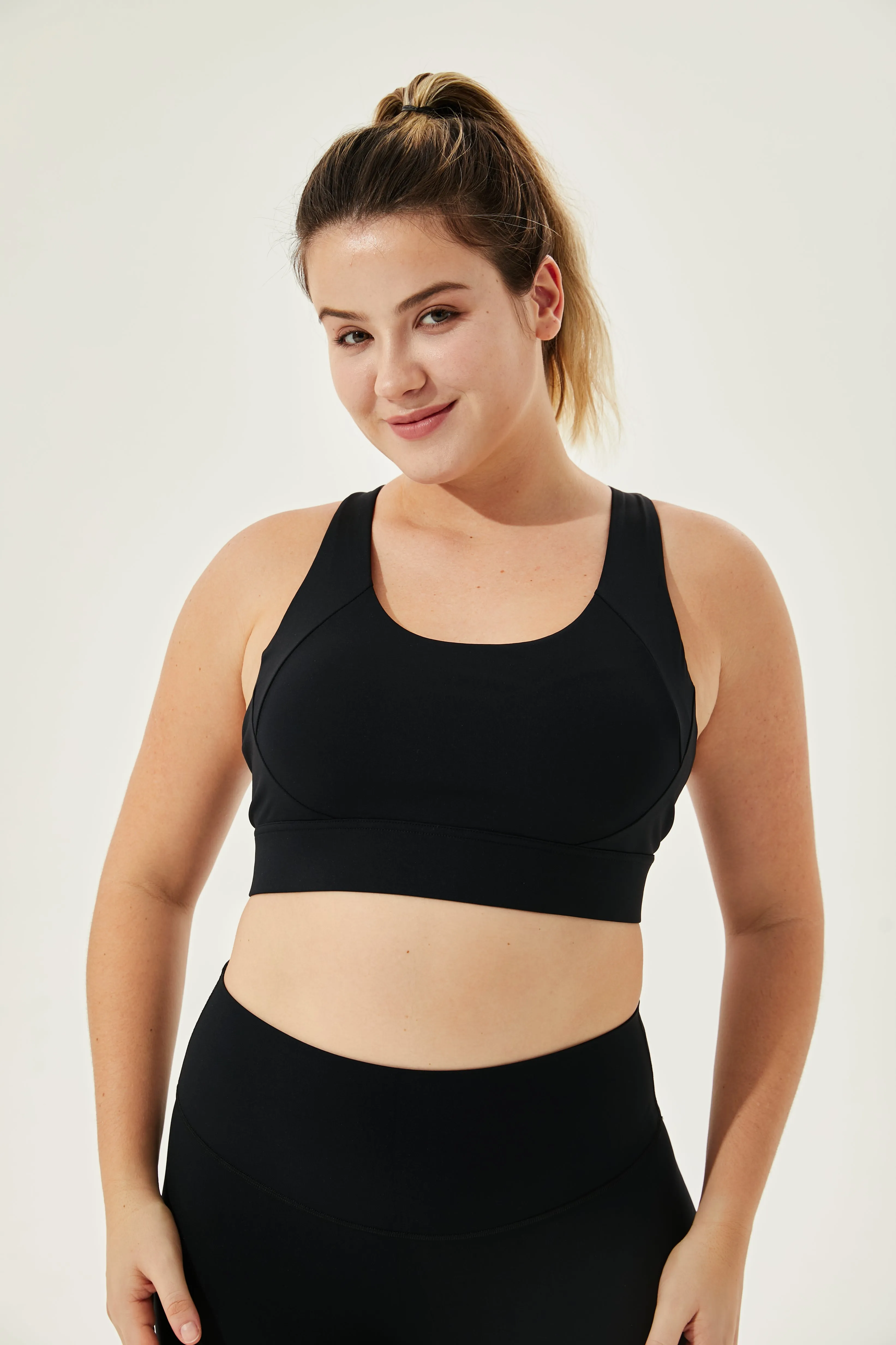 Tangs Display -  High Impact Trendy Sports Bra With Moulded Cups & Clasp